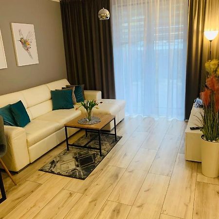 גורז'וב ווילקופולסקי Apartament Champion מראה חיצוני תמונה
